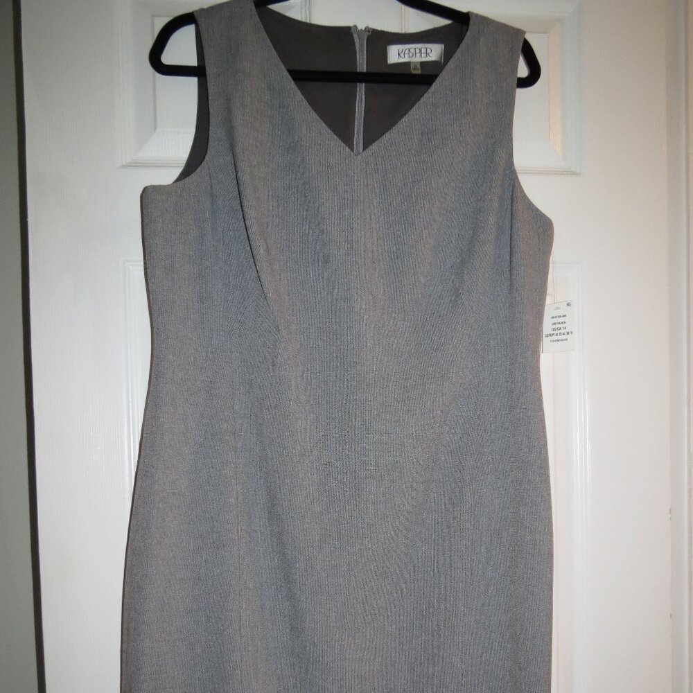 NWT Kasper Size 14 Womens Gray Sleeveless Sheath Dress Lined